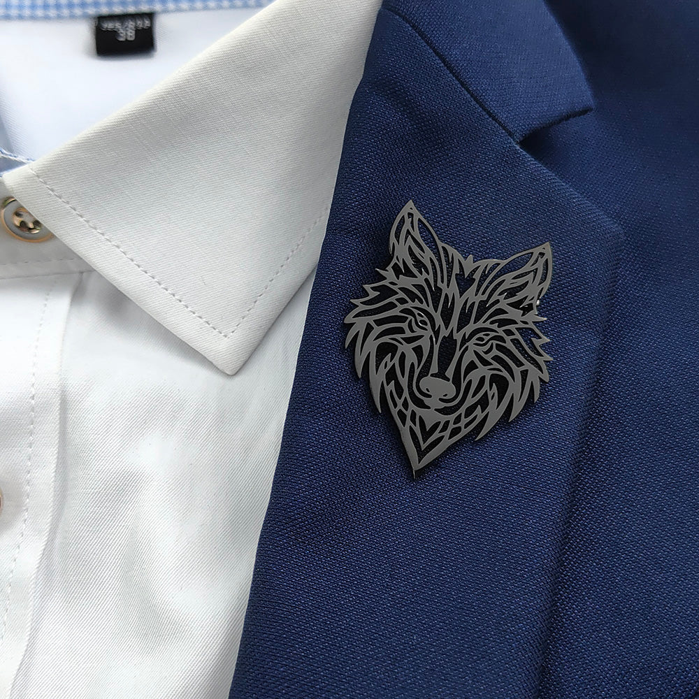 Wolf Head Brooch Pin