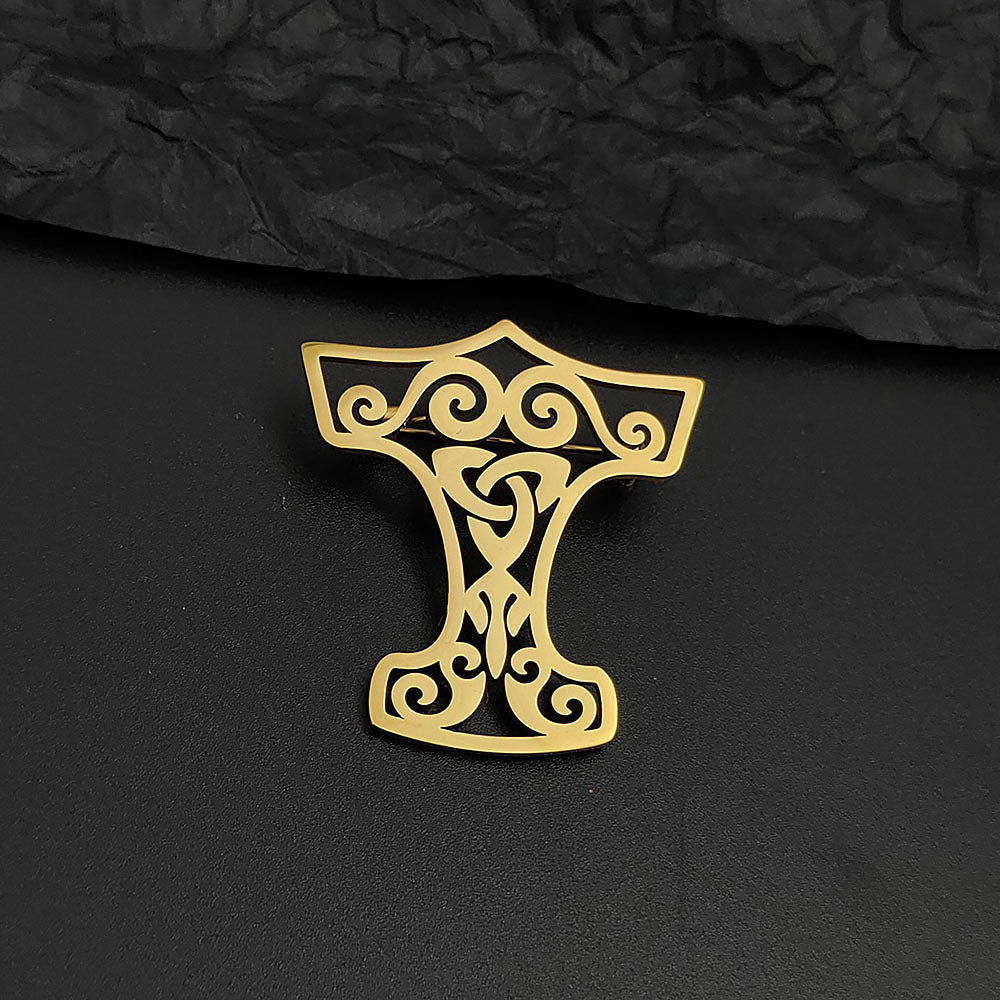 Celtic Knot Brooch Pin