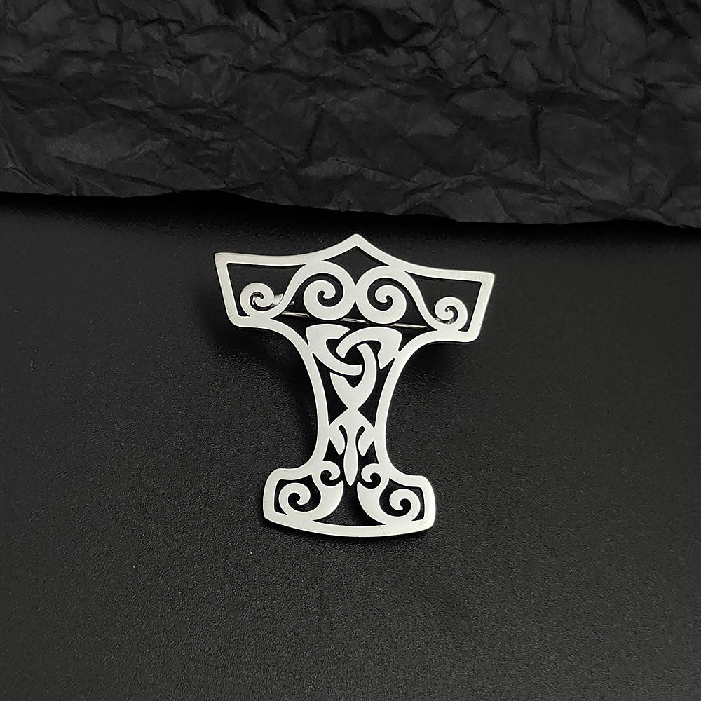 Celtic Knot Brooch Pin