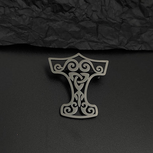 Celtic Knot Brooch Pin